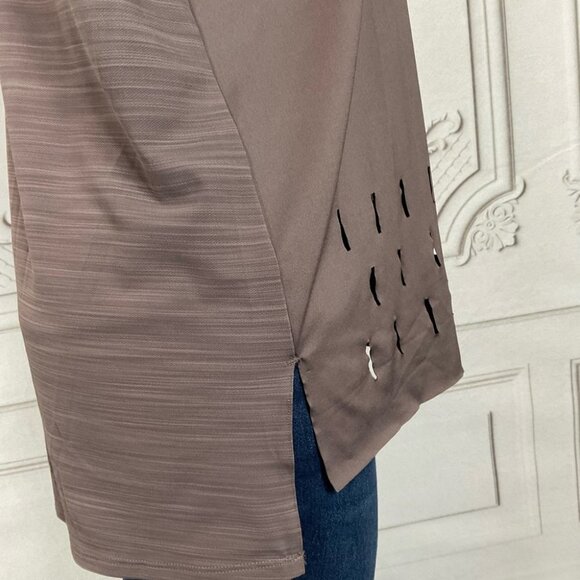 Reebok ActivChill Technology HiLo Hem Athletic Short Sleeve Shirt Small - Picture 4 of 6